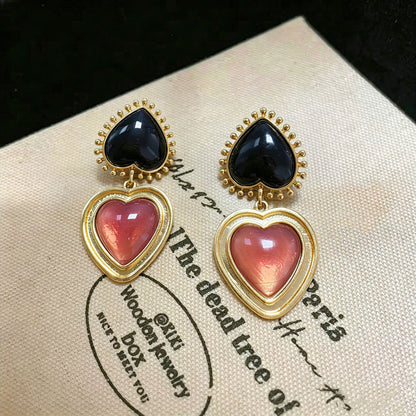 Heart Shape Earrings For Unisex In Silver, Made Of Zinc Alloy With Electroplated Finish And 925 Sterling Silver Studs