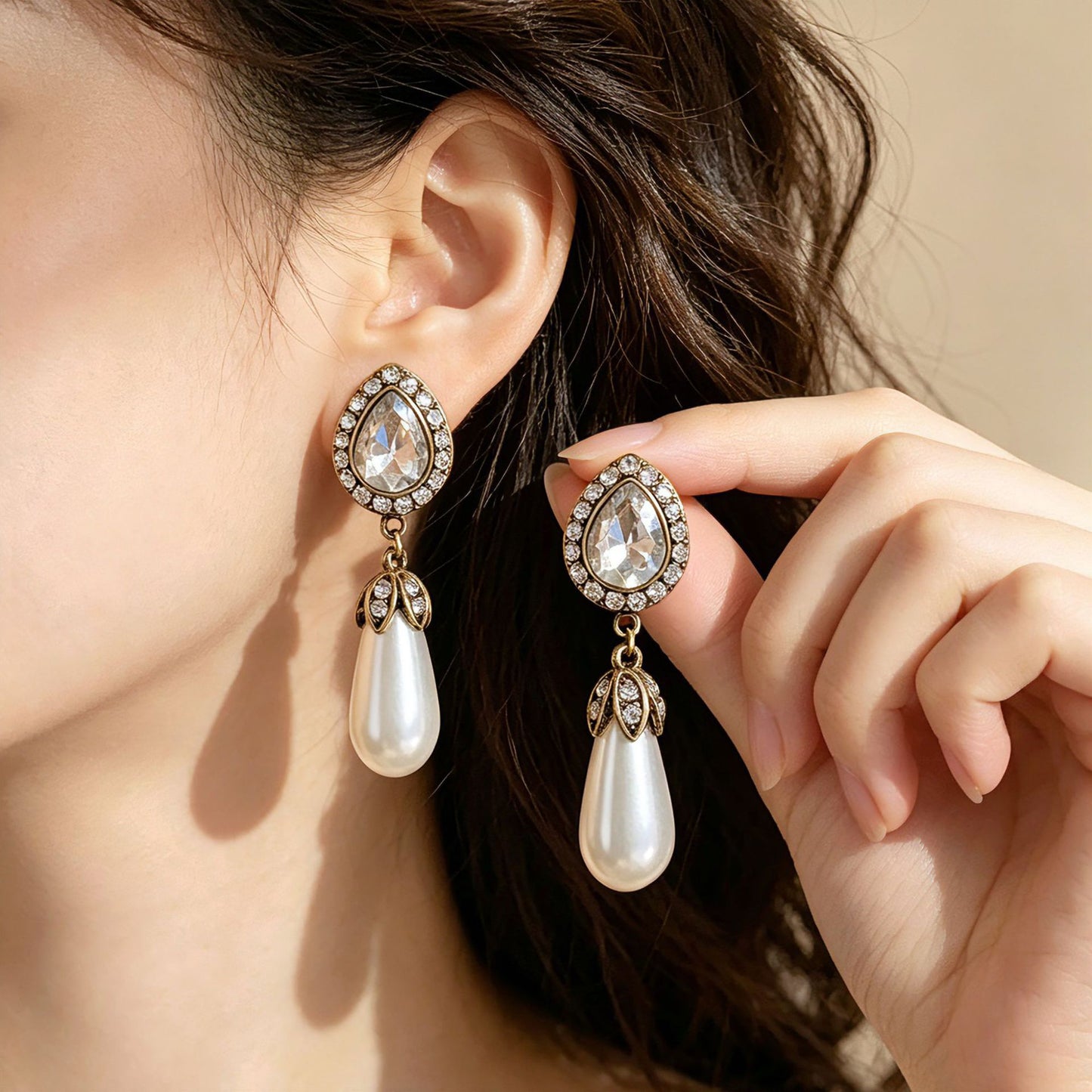 Retro Water Droplets Clip Earrings For Unisex In Gold Alloy With 925 Sterling Silver Studs