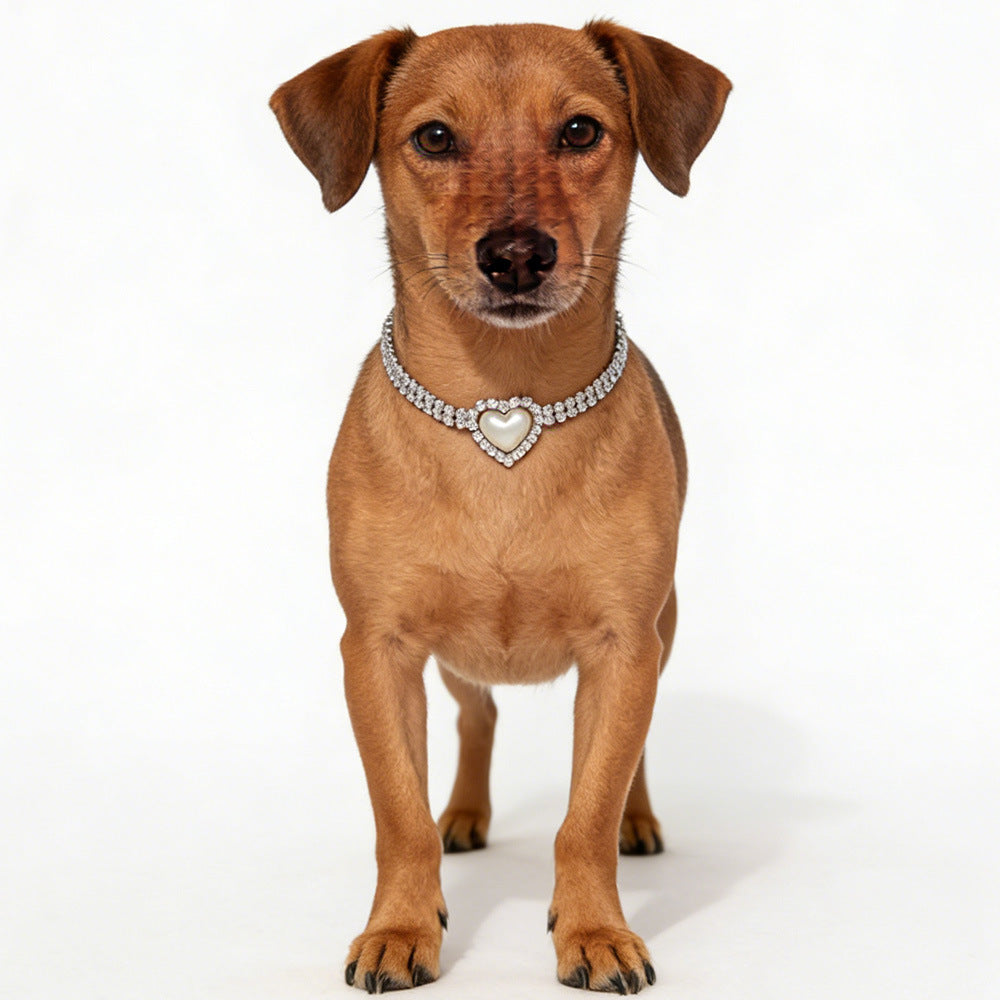 Heart Shape Pet Collar With Imitation Pearl Design Suitable For All Seasons