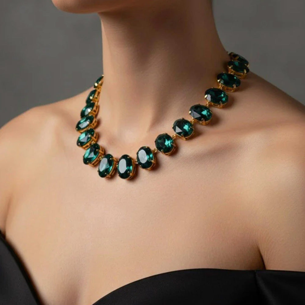 Oval May Birthstone Emerald Alloy Choker Necklace For Women Featuring May Birthstone Emerald Inlay