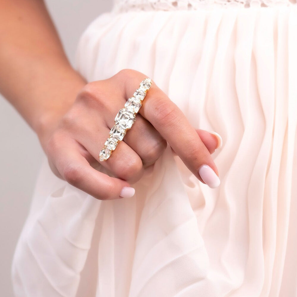Silver Quadrilateral Adjustable Ring For Women In Alloy With Rhinestones Featuring Electroplated Finish