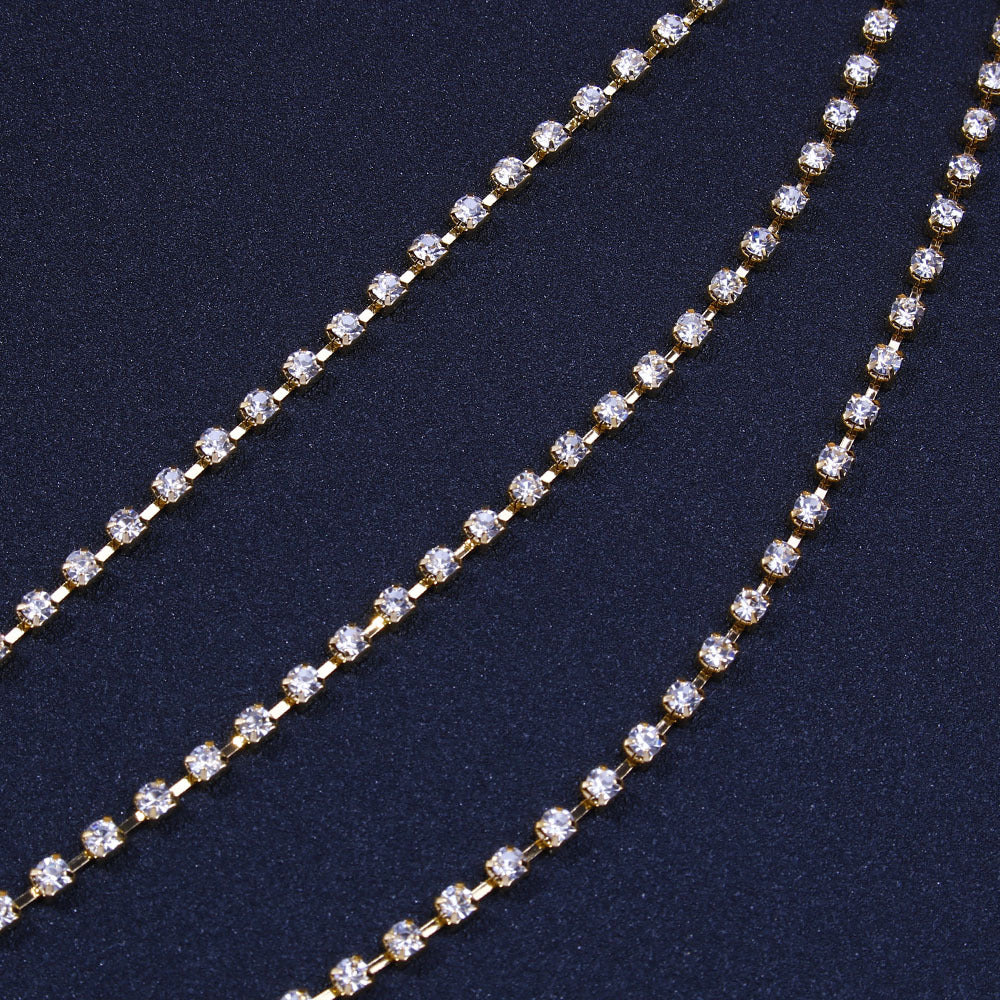 Women's Silver Alloy Waist Chain With Geometric Pattern And Electroplated Finish, Featuring Rhinestones