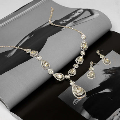 Gold Jewelry Set For Women Featuring Water Droplets Pattern With Rhinestones In Alloy, Perfect For Wedding