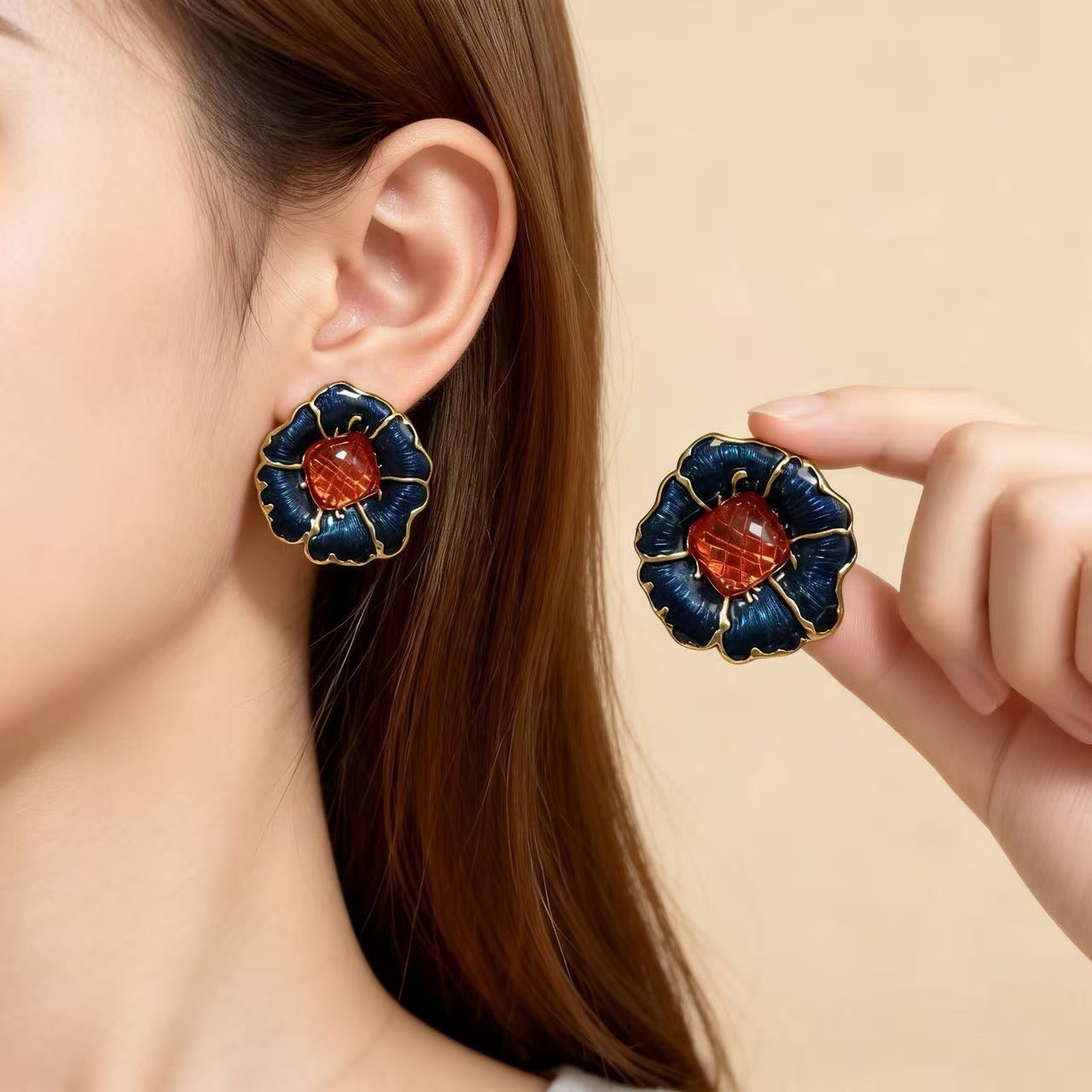 Handmade Flowers Earrings For Unisex Featuring 925 Sterling Silver Ear Studs In Silver Alloy