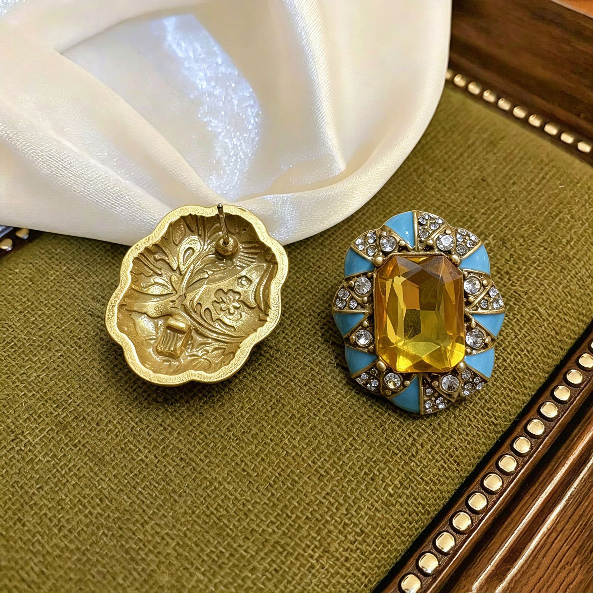 Square Blue Enamel Stud Earrings For Unisex Featuring Zinc Alloy With Rhinestones And 925 Sterling Silver Posts