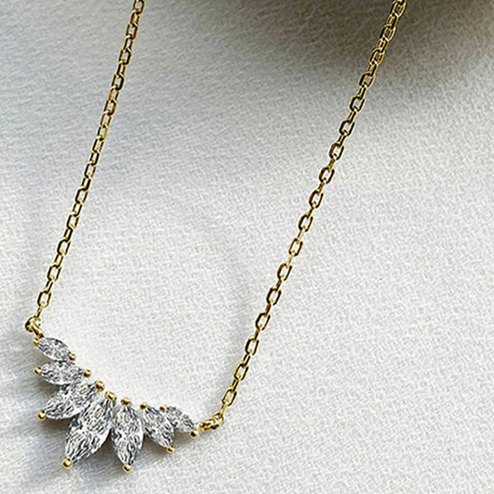 Petal Silver Alloy Necklace With Electroplated Finish And Rhinestone Pendant For Women