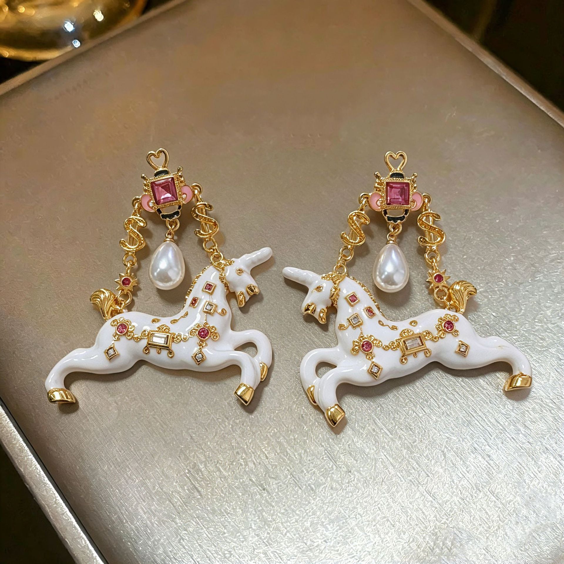 Animal Drop Earrings For Unisex Featuring Zinc Alloy With Rhinestones And 925 Sterling Silver Ear Pins
