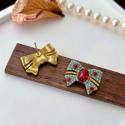 Silver Bow Tie Stud Earrings For Unisex Featuring Electroplated Zinc Alloy With 925 Sterling Silver Posts