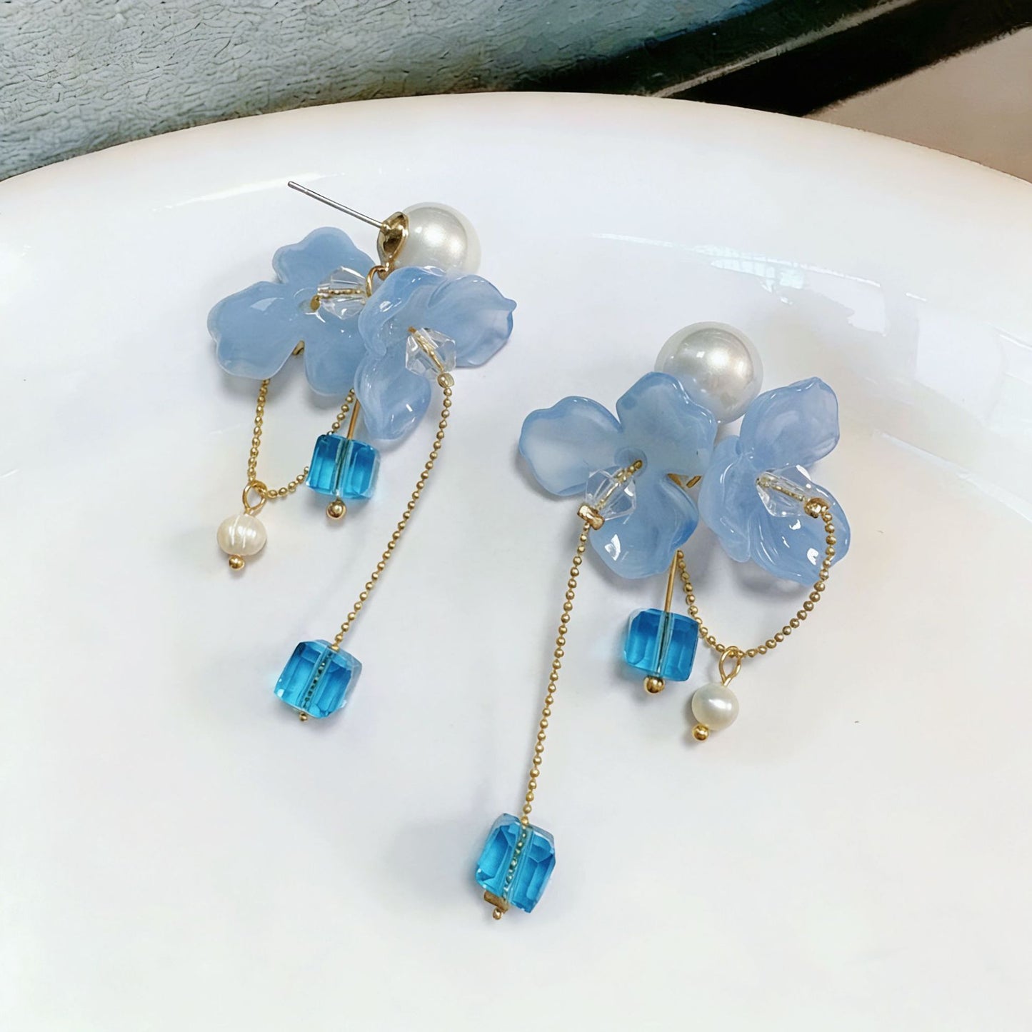 Sweet Flowers Tassel Earrings For Unisex Featuring Natural Pink Shell And Mother-of-pearl Shell Inlay