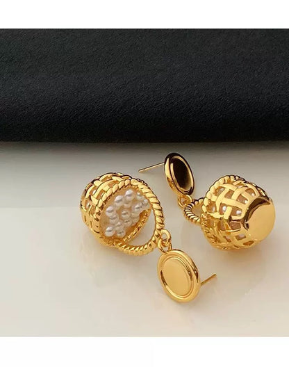 Water Droplets Earrings For Unisex Featuring Electroplated Alloy With 925 Sterling Silver Studs And Artificial Pearl Inlay