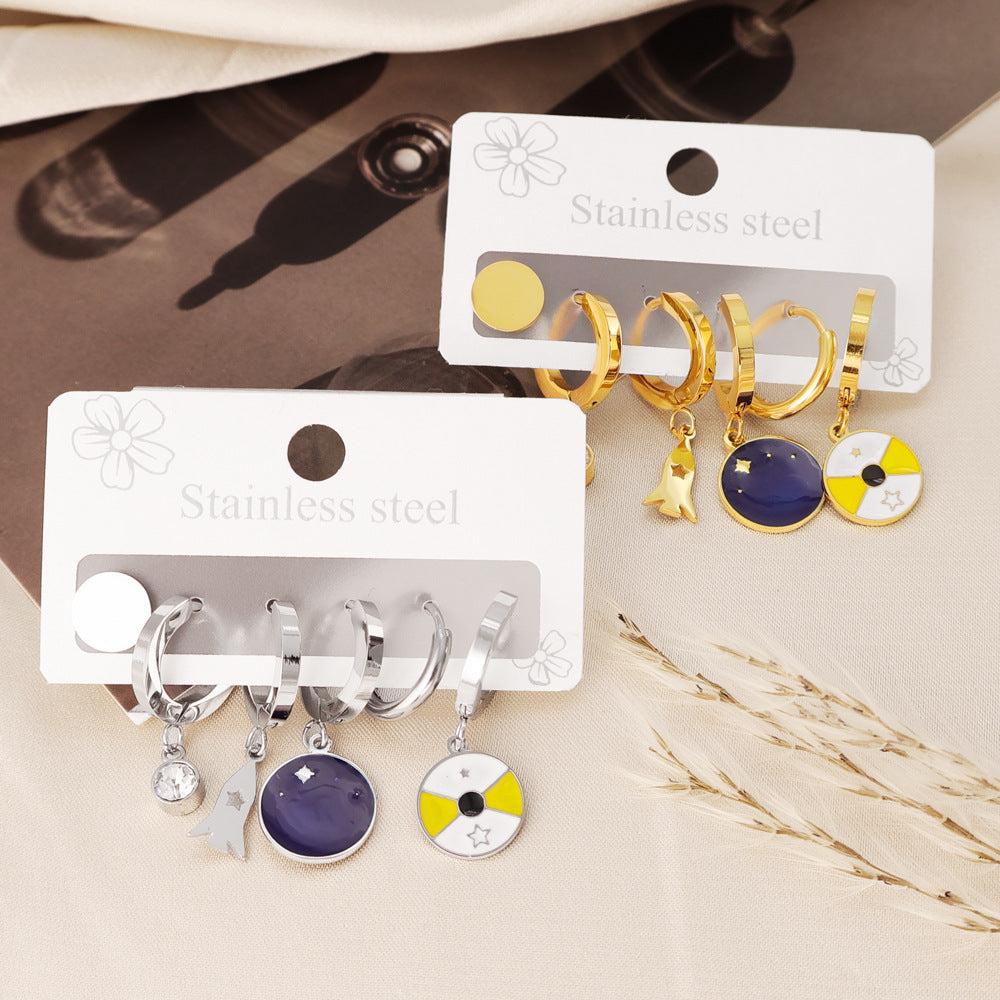 Cartoon Style Gold Hoop Earrings For Women, Waterproof Non Tarnish Titanium Steel With 304 Stainless Steel Posts