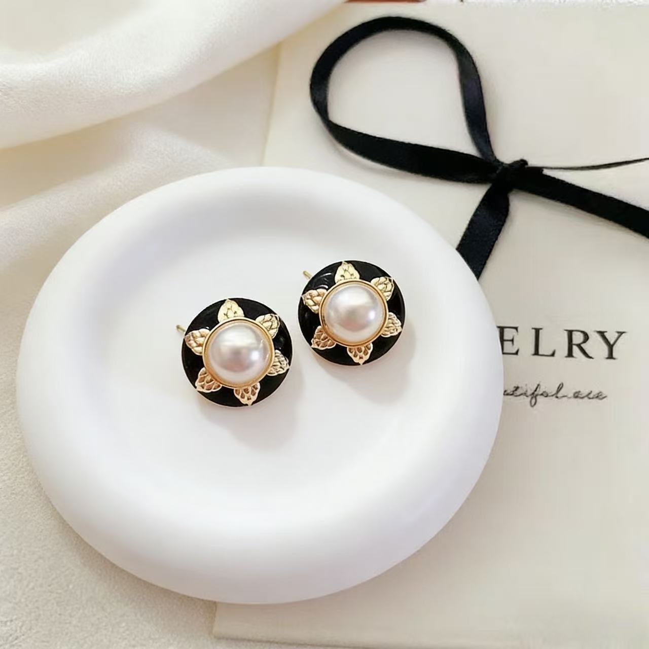 Round Baroque Style Stud Earrings With 925 Sterling Silver Posts And Enamel Finish In Silver Alloy