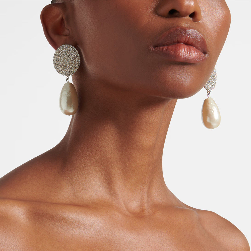 Retro Round Silver Clip Earrings For Women Featuring Rhinestones Inlay