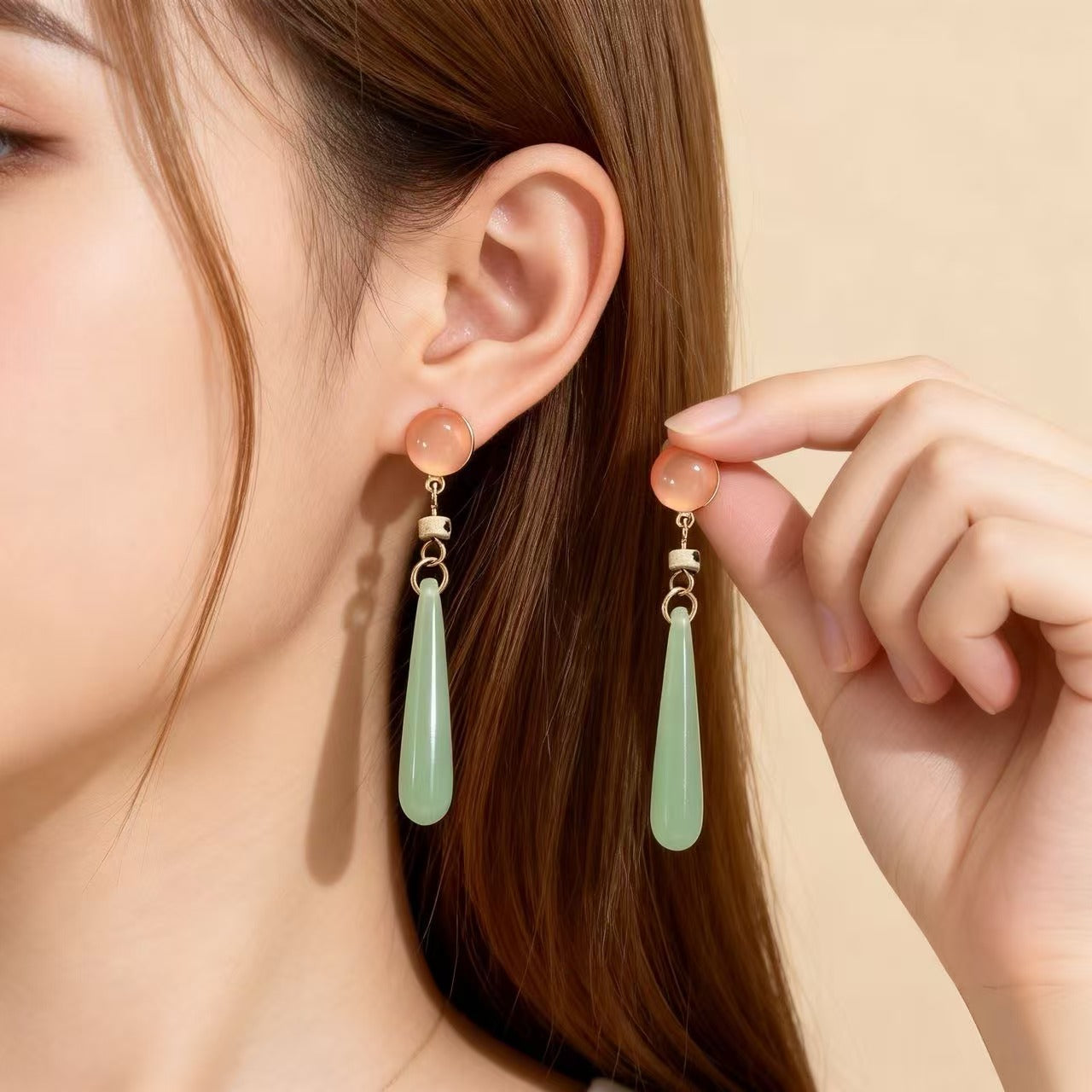 Elegant Water Droplets Clip Earrings For Women In Green Natural Stone With 925 Sterling Silver Studs