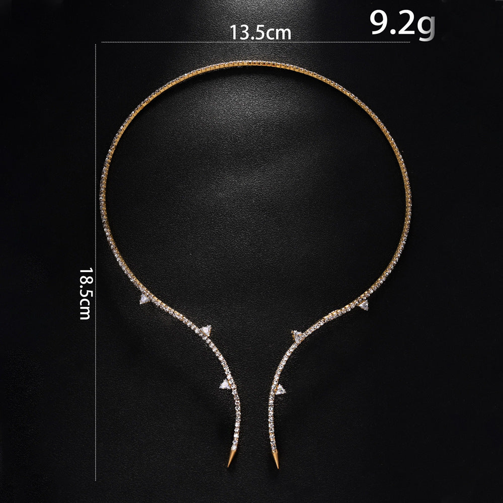 Gold Electroplated Rhinestones Choker Necklace For Women Featuring Elegant Printing Design
