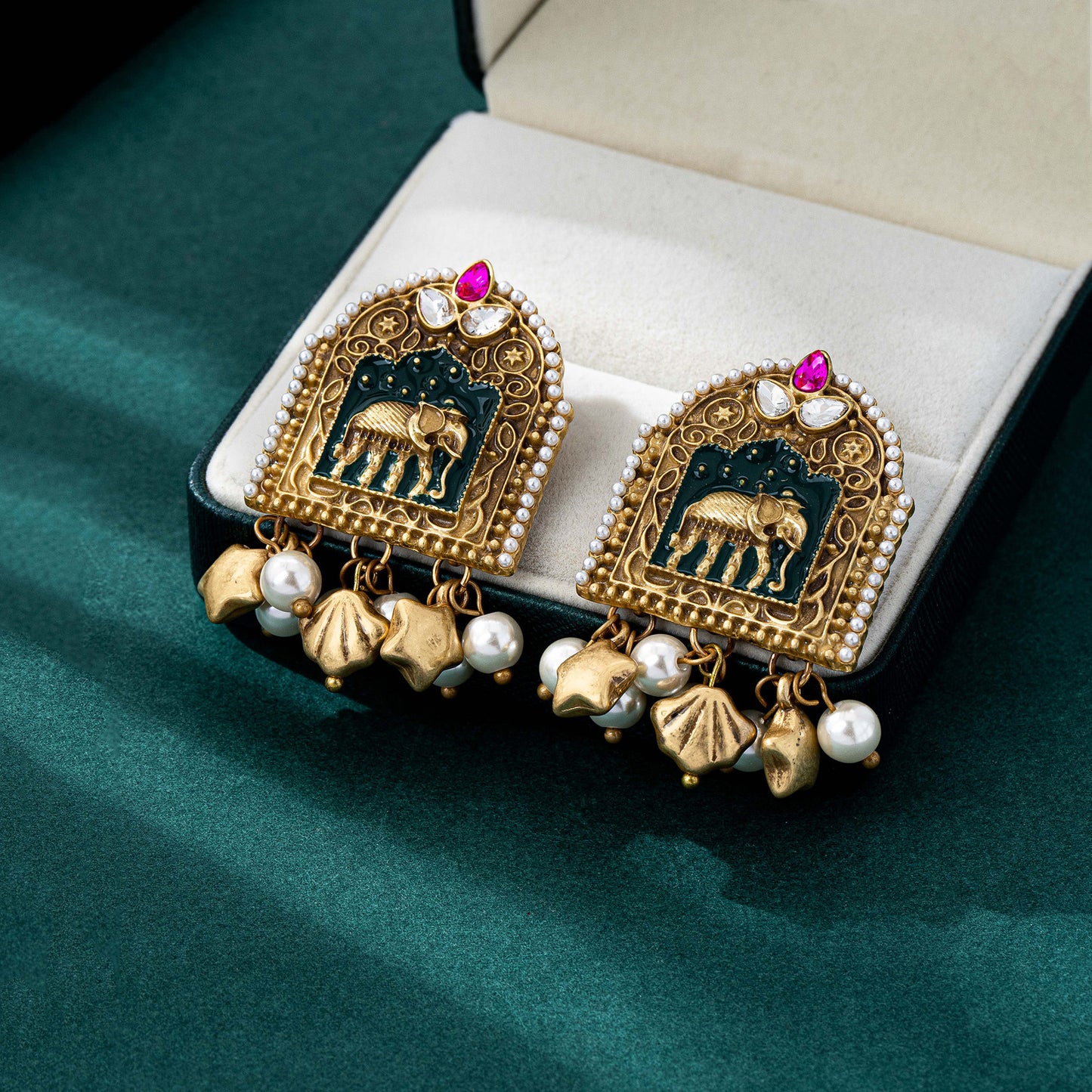 Bohemian Elephant Stud Earrings For Unisex Featuring Enamel And Artificial Pearl Inlay In Zinc Alloy