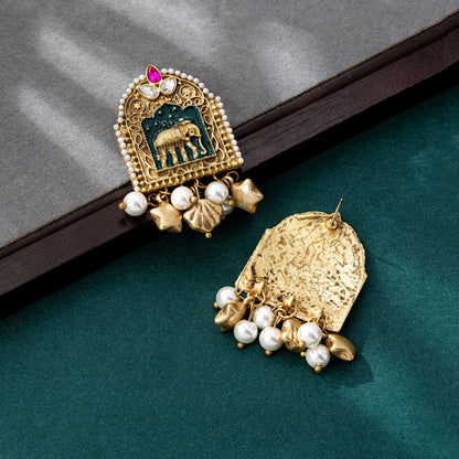 Bohemian Elephant Stud Earrings For Unisex Featuring Enamel And Artificial Pearl Inlay In Zinc Alloy