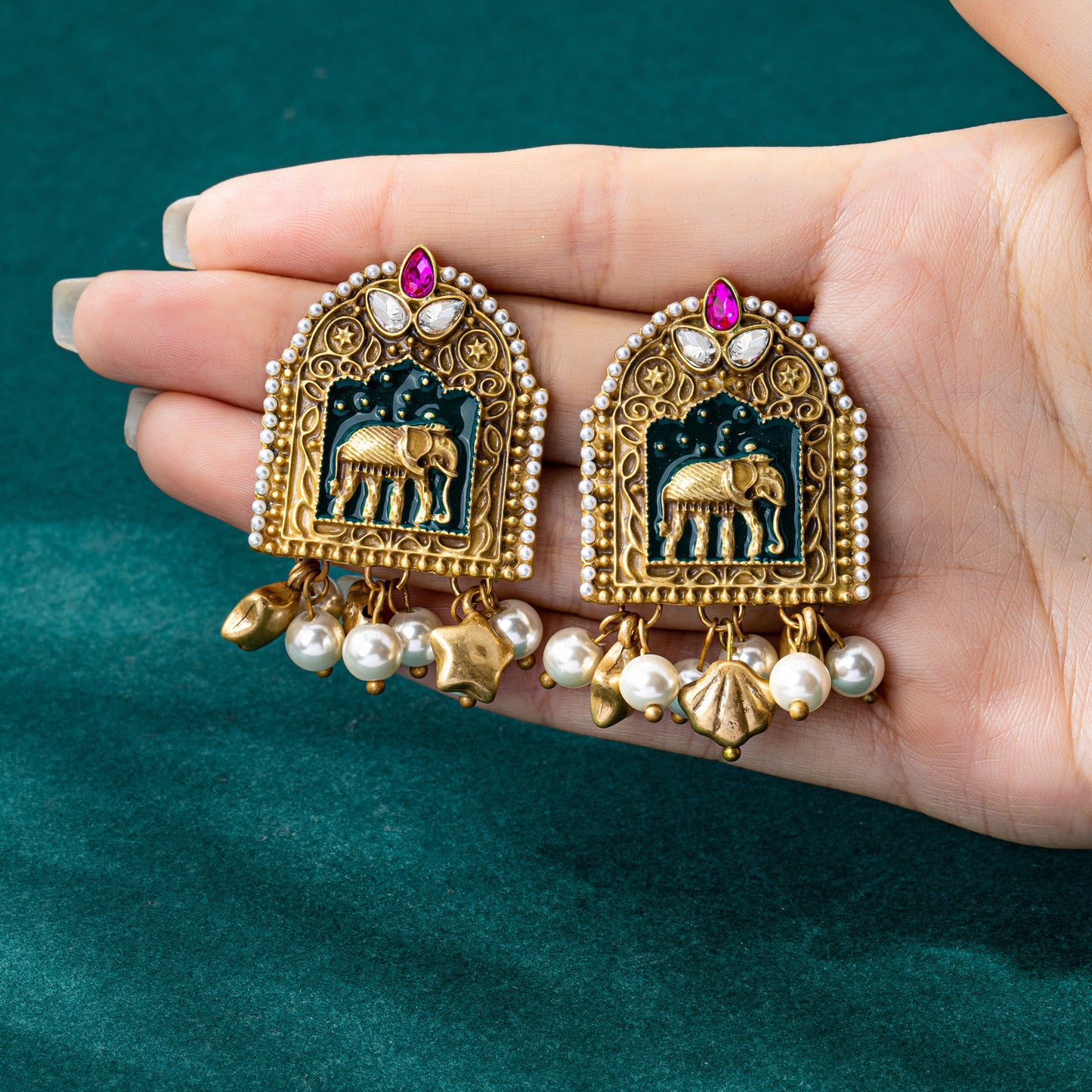 Bohemian Elephant Stud Earrings For Unisex Featuring Enamel And Artificial Pearl Inlay In Zinc Alloy