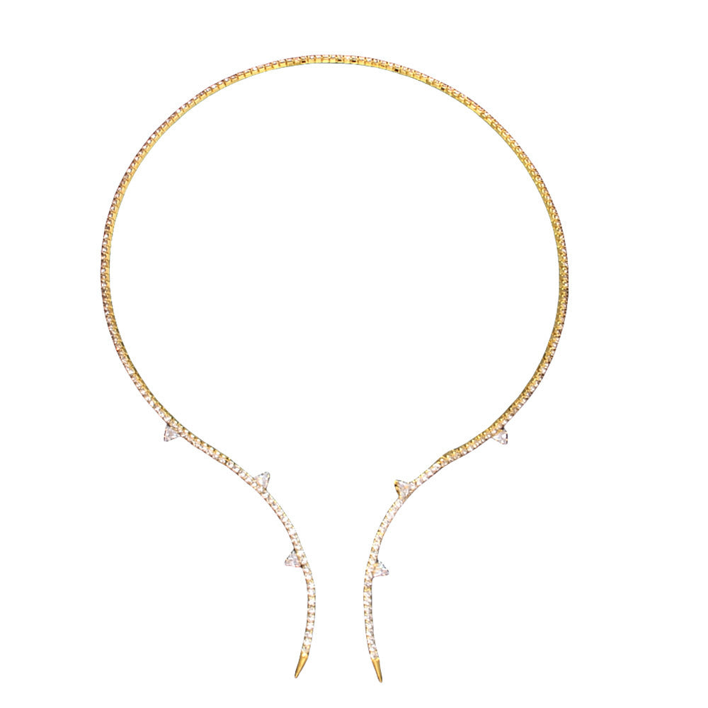 Gold Electroplated Rhinestones Choker Necklace For Women Featuring Elegant Printing Design