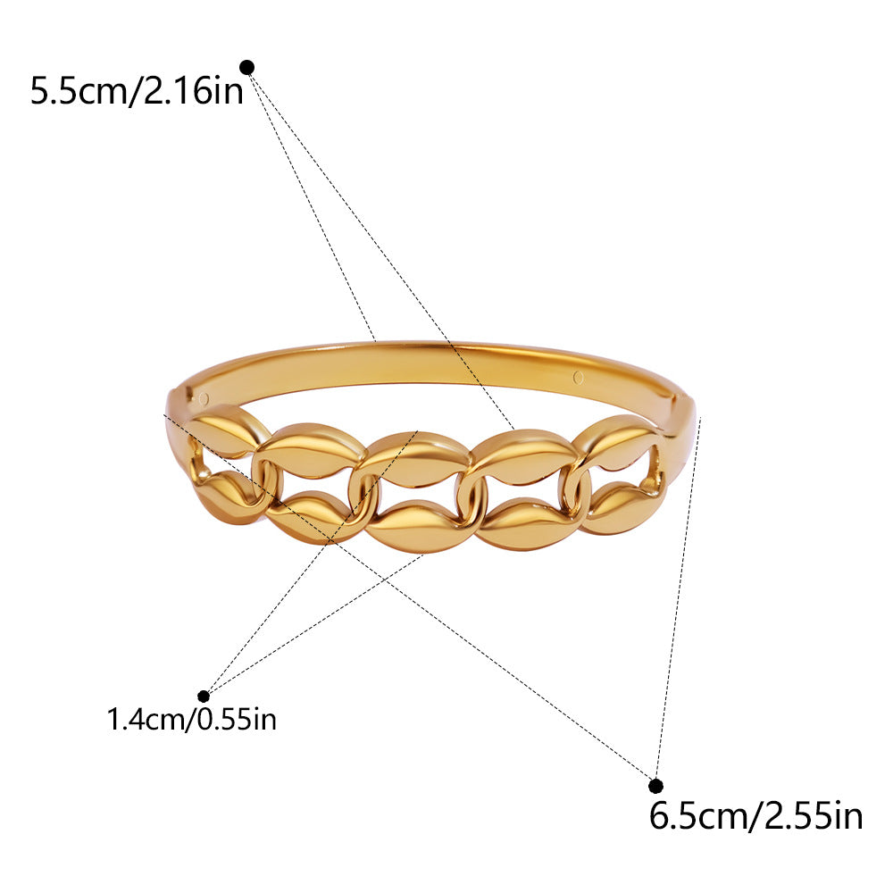 Simple Style Circle Bangle In Gold Electroplated Titanium Steel