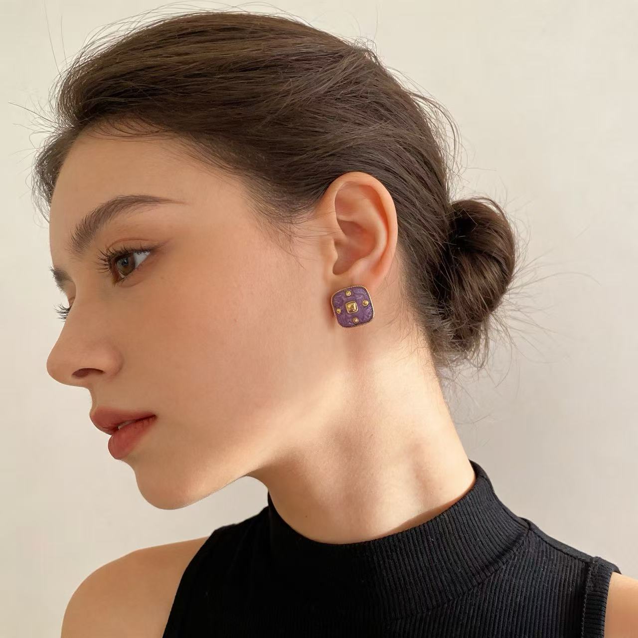 Retro Square Stud Earrings In Purple Featuring Alloy With 925 Sterling Silver Ear Pins And Enamel Craftsmanship