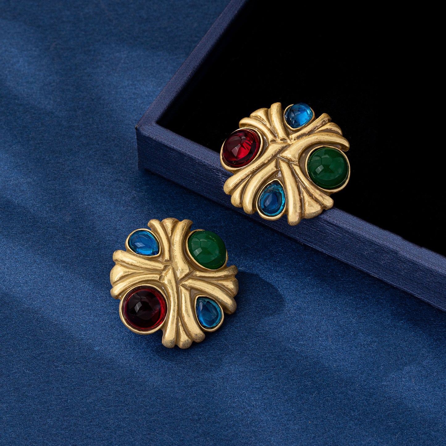 Color Block Stud Earrings For Unisex Featuring Electroplated Zinc Alloy With 925 Sterling Silver Posts In Retro Style