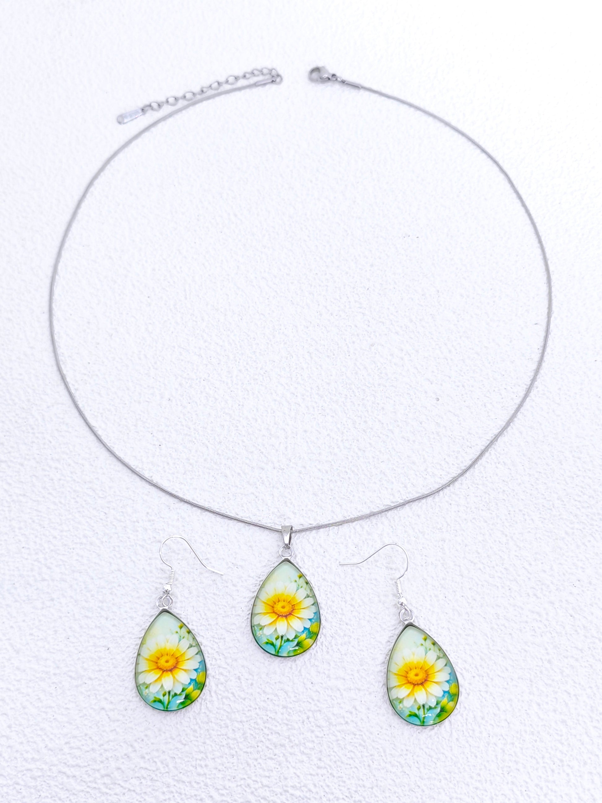 Water Droplets Necklace For Women In 304 Stainless Steel With 0.01µm Coating And Cable Chain