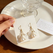 Ear hook
