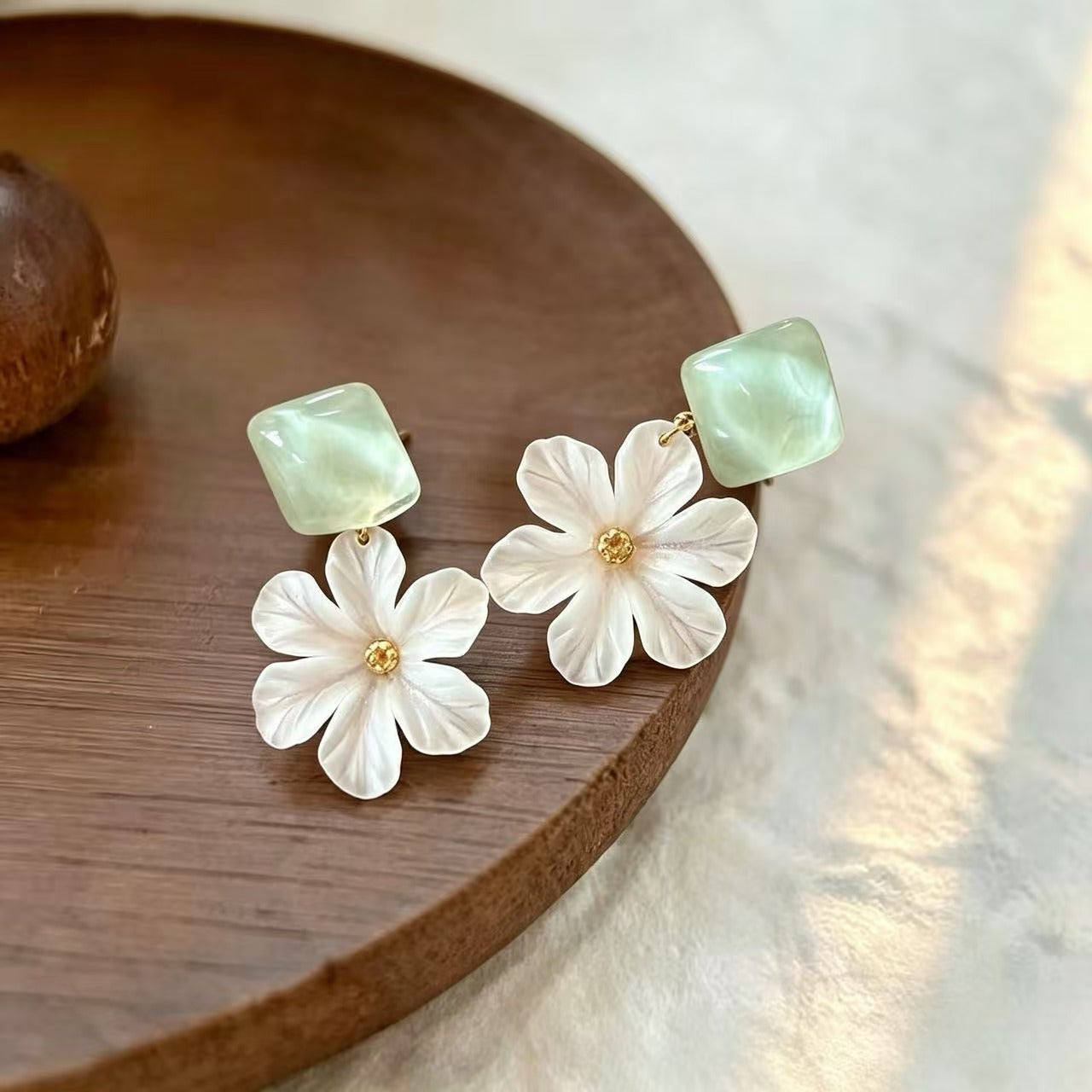 Petal Stud Earrings For Unisex Featuring Green Enamel Design With 925 Sterling Silver Alloy Posts