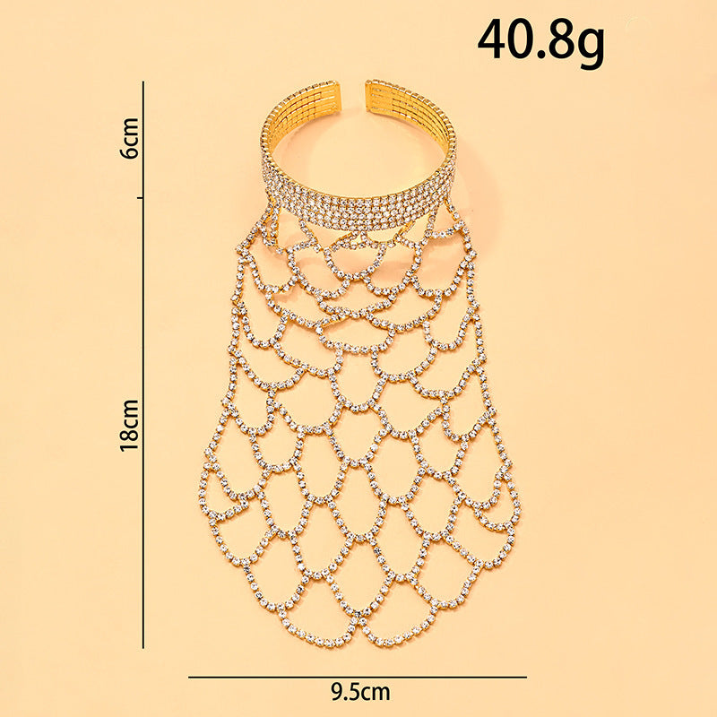 Exaggerated Silver Alloy Grid Bracelet For Women With Rhinestone Inlay