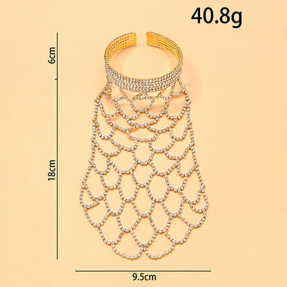 Exaggerated Silver Alloy Grid Bracelet For Women With Rhinestone Inlay