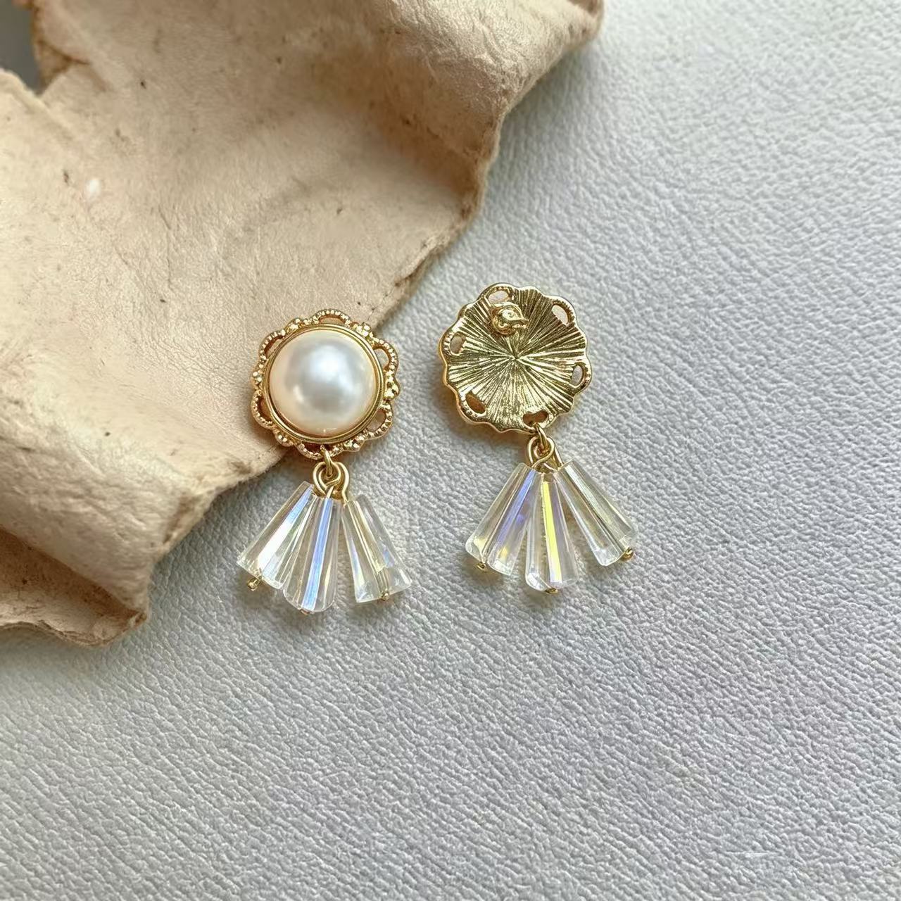 Unisex Tassel Earrings For Stud Featuring 925 Sterling Silver Ear Pins And Crystal Inlay Made Of Zinc Alloy