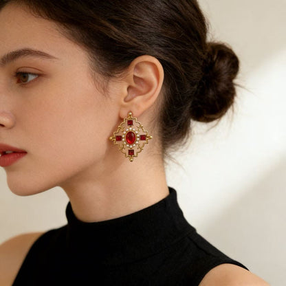 Retro Quadrilateral Drop Earrings For Women In Alloy With Crystal Inlay, Featuring 925 Sterling Silver Studs