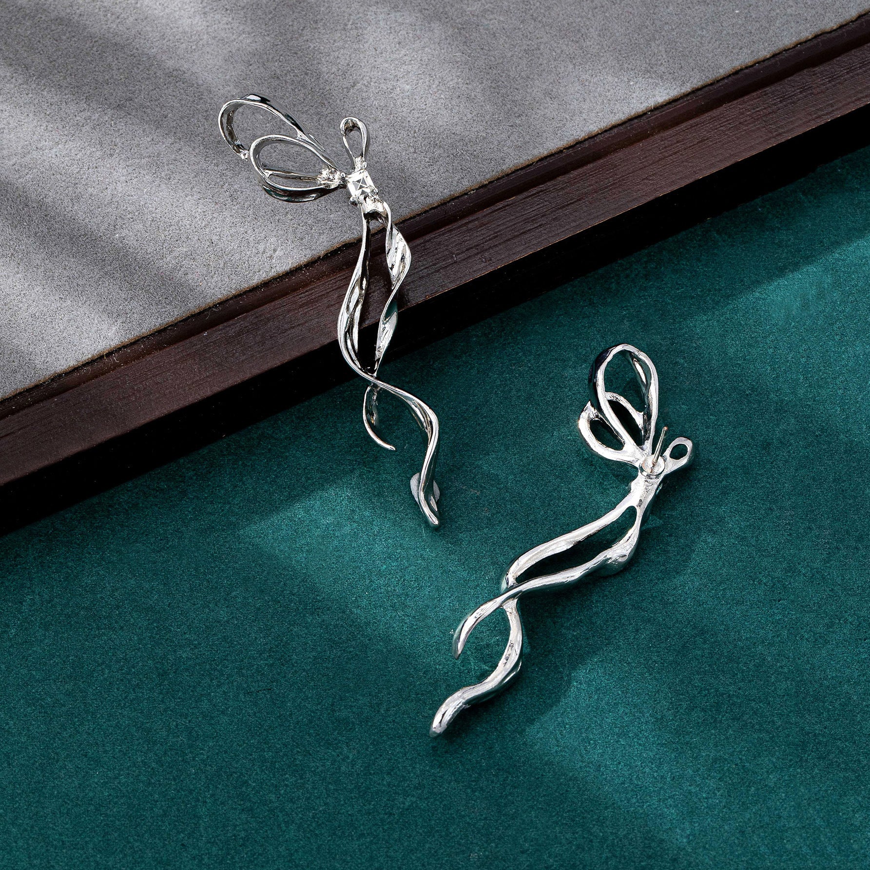 Unisex Bow Tie Tassel Earrings For Stud Earrings Featuring 925 Sterling Silver Ear Pins And Zinc Alloy In Silver
