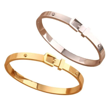 Women’s Circle Rivet Bangle In Gold, Electroplated Titanium Steel Jewelry
