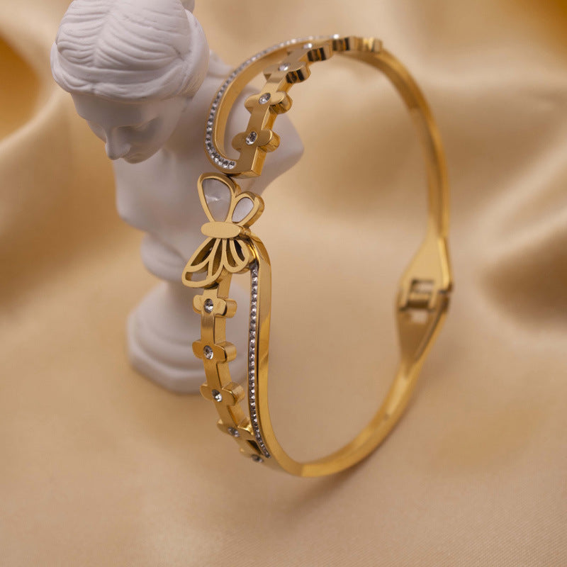 Lucky Heart Titanium Steel Bangle For Women With Shell Inlay In Gold