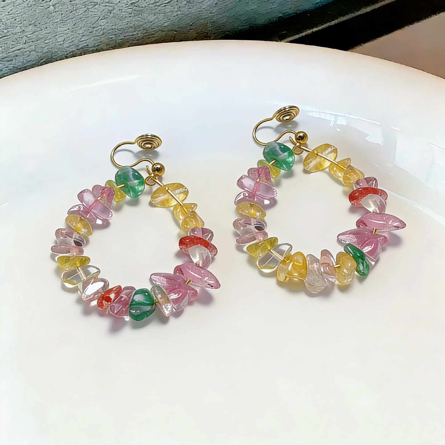 Handmade Crystal Circle Earrings For Unisex Featuring Sweet Style Stud Design