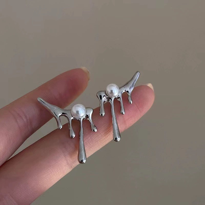Sweet Irregular Alloy Stud Earrings With 925 Sterling Silver Ear Pins In Silver