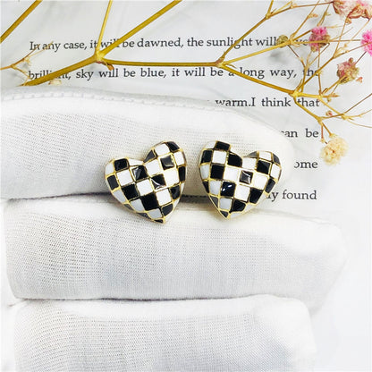 Three-dimensional Heart Shape Stud Earrings For Women In Blue Alloy
