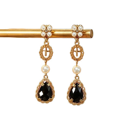 Elaborate Water Droplets Earrings For Unisex Featuring Electroplated Silver Alloy With Crystal Inlay