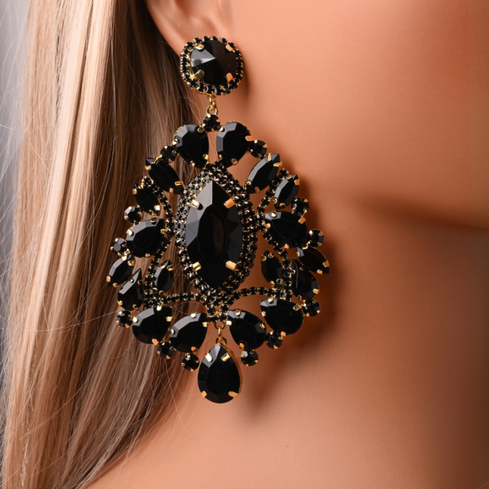Luxurious Geometric Earrings For Women Featuring Elaborate Craft In Dyed Black Alloy With Rhinestone Inlay