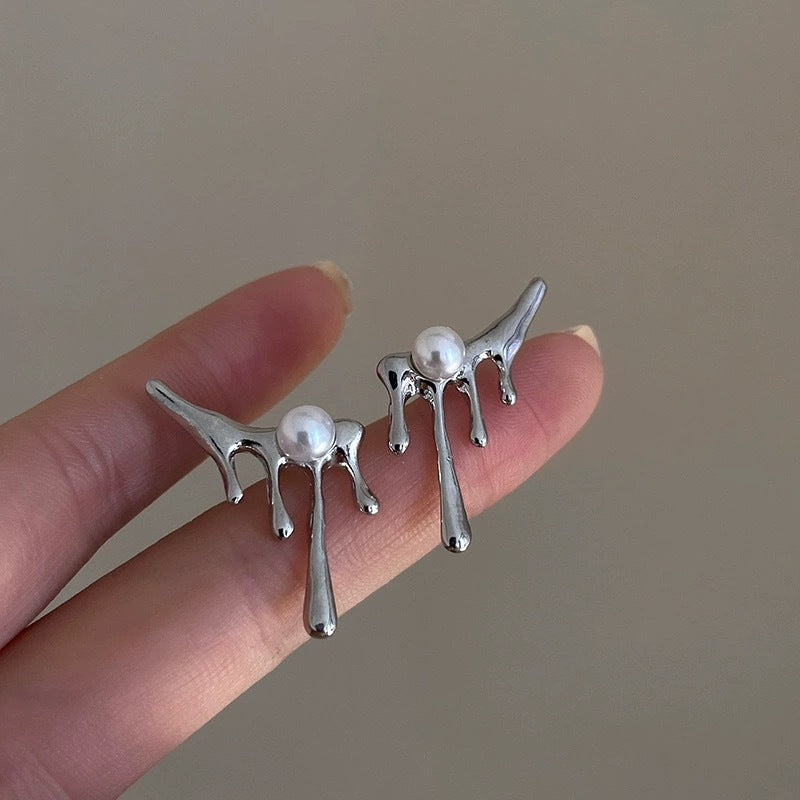 Sweet Irregular Alloy Stud Earrings With 925 Sterling Silver Ear Pins In Silver