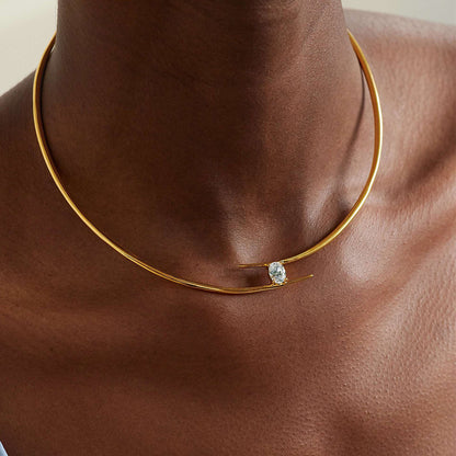 Water Droplets Alloy Choker With Rhinestones Pendant In Simple Style For Women, Available In Gold
