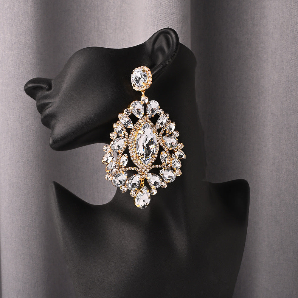 Luxurious Geometric Earrings For Women Featuring Elaborate Craft In Dyed Black Alloy With Rhinestone Inlay