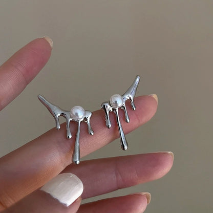 Sweet Irregular Alloy Stud Earrings With 925 Sterling Silver Ear Pins In Silver