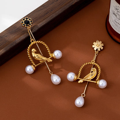 Animal For Women Alloy Earrings Featuring 925 Sterling Silver Ear Studs In Retro Style With Silver Finish