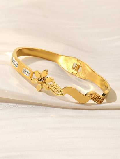 Sweet Flowers Bangle For Women In Gold, Electroplated Titanium Steel Jewelry