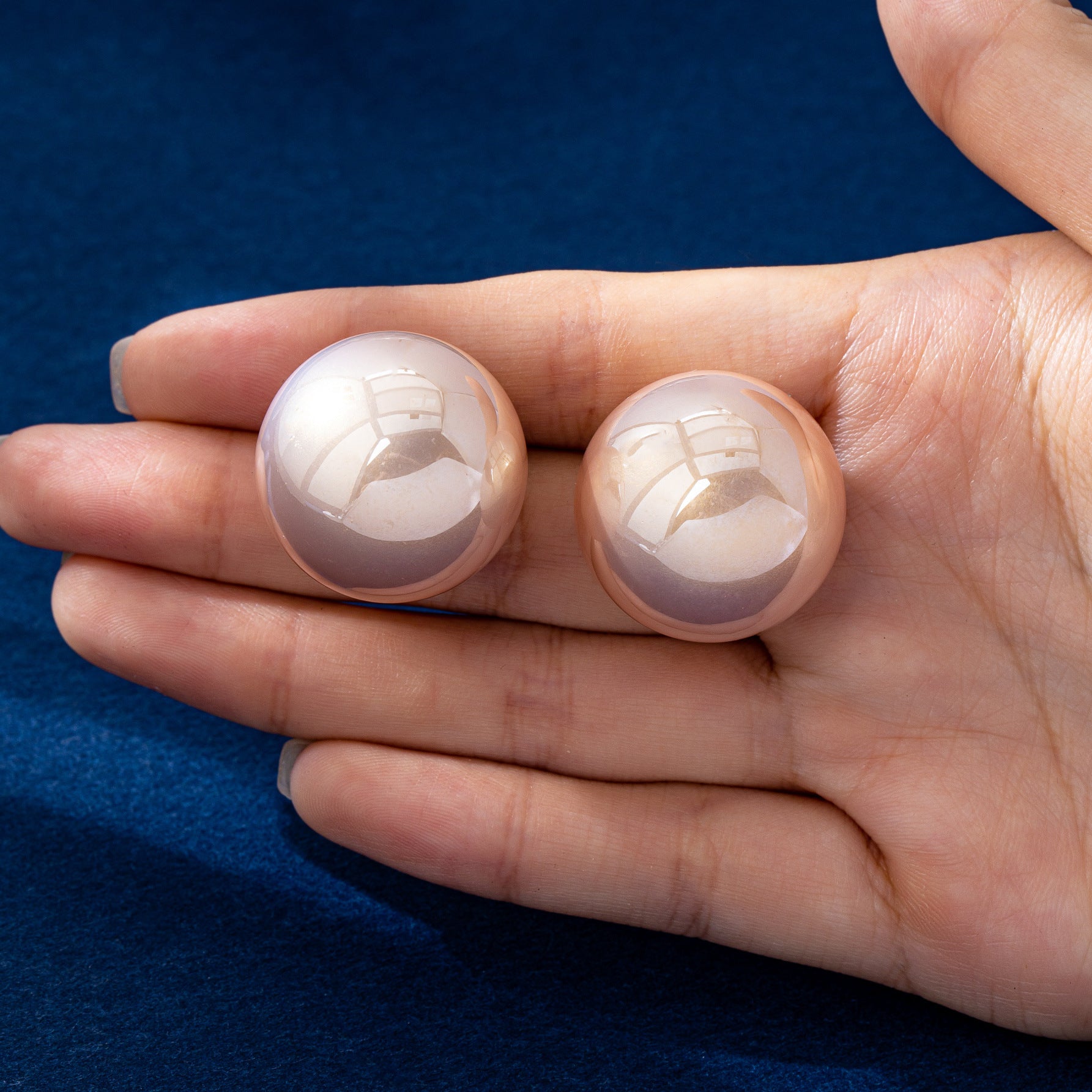 Sweet Natural Pink Stud Earrings With Artificial Pearl Inlay, Made Of Durable Zinc Alloy