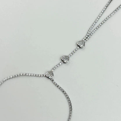 Heart Shape Hand Chain Bracelet For Women In Silver Alloy With Rhinestones, Featuring Electroplated Finish