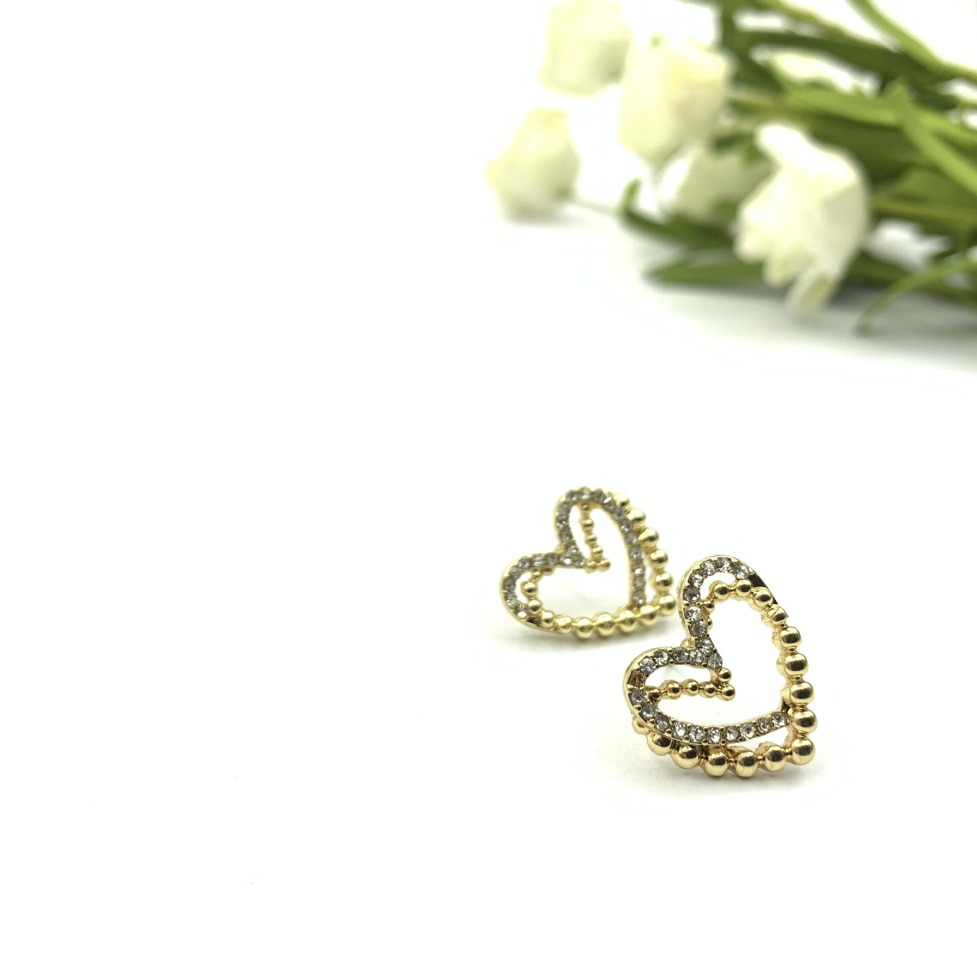 Sweet Heart Shape Stud Earrings For Women In Silver Alloy With Rhinestone Inlay